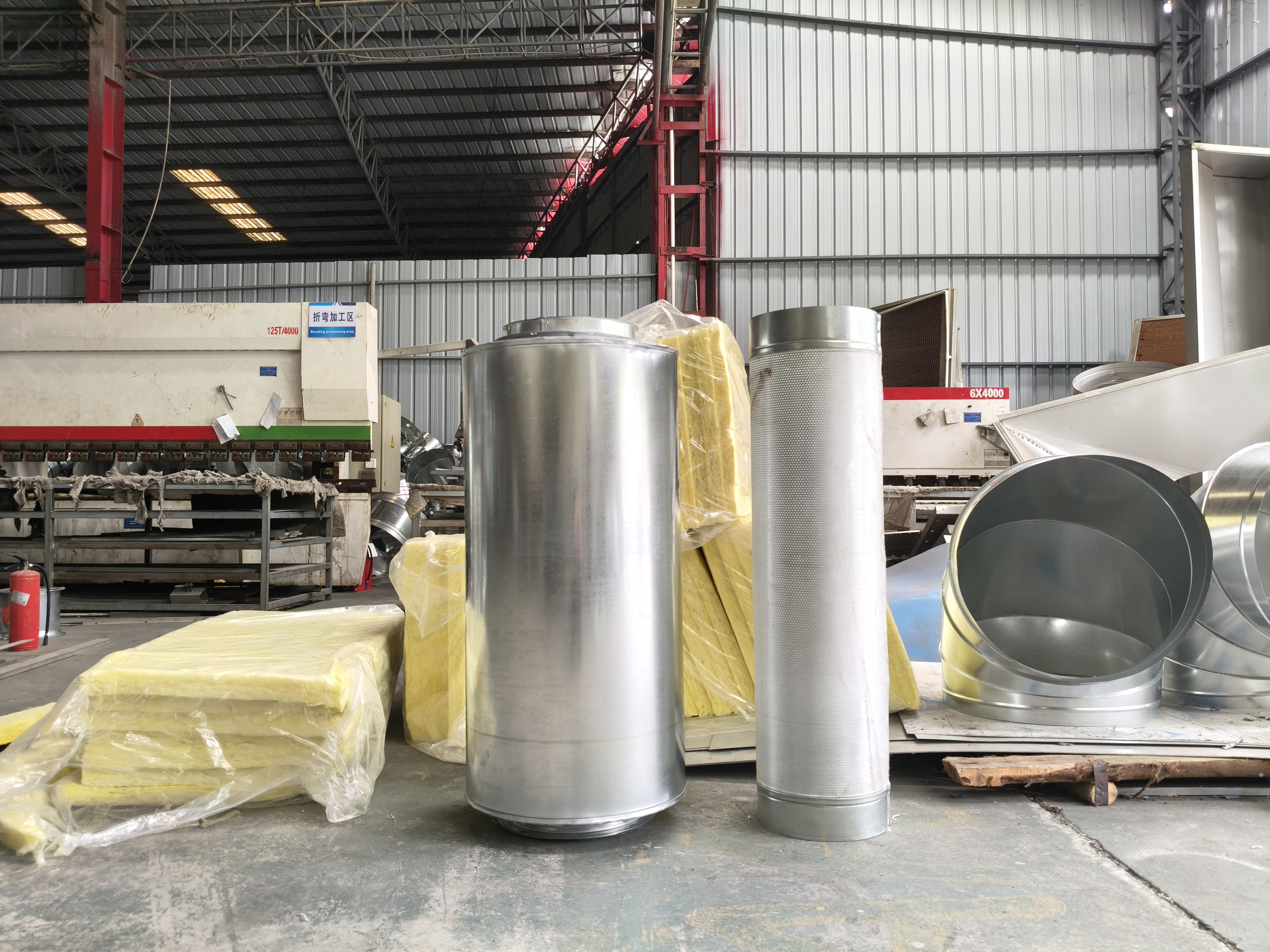 風管消音器304不銹鋼/鍍鋅風機出口消音箱工業管道降噪